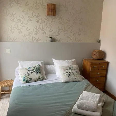 ホテル Les Galets Peyruis