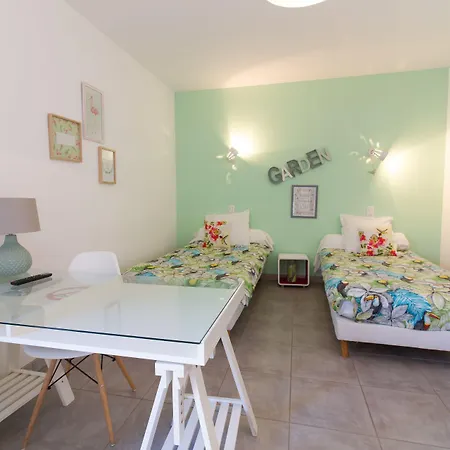 Hotel Les Galets Peyruis