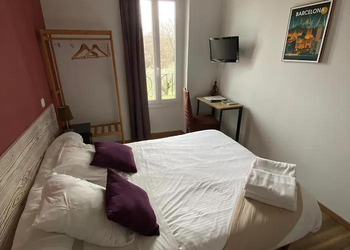 Hotel Les Galets Peyruis