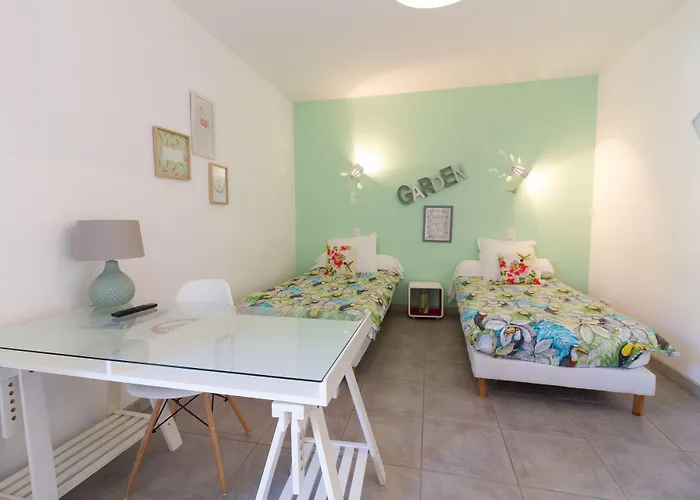 Hotel Les Galets Peyruis